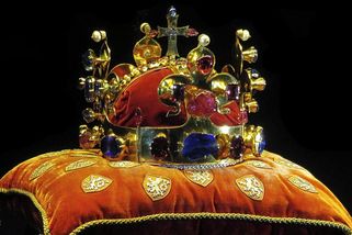 Diskuse o monarchii je legitimní - Médium.cz